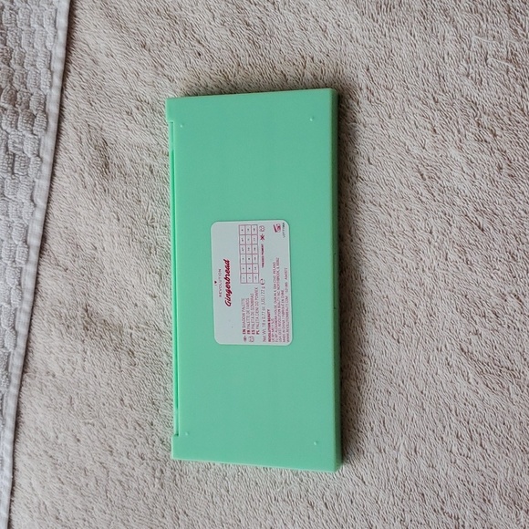 I Heart Revolution Gingerbread Palette - Picture 2 of 5